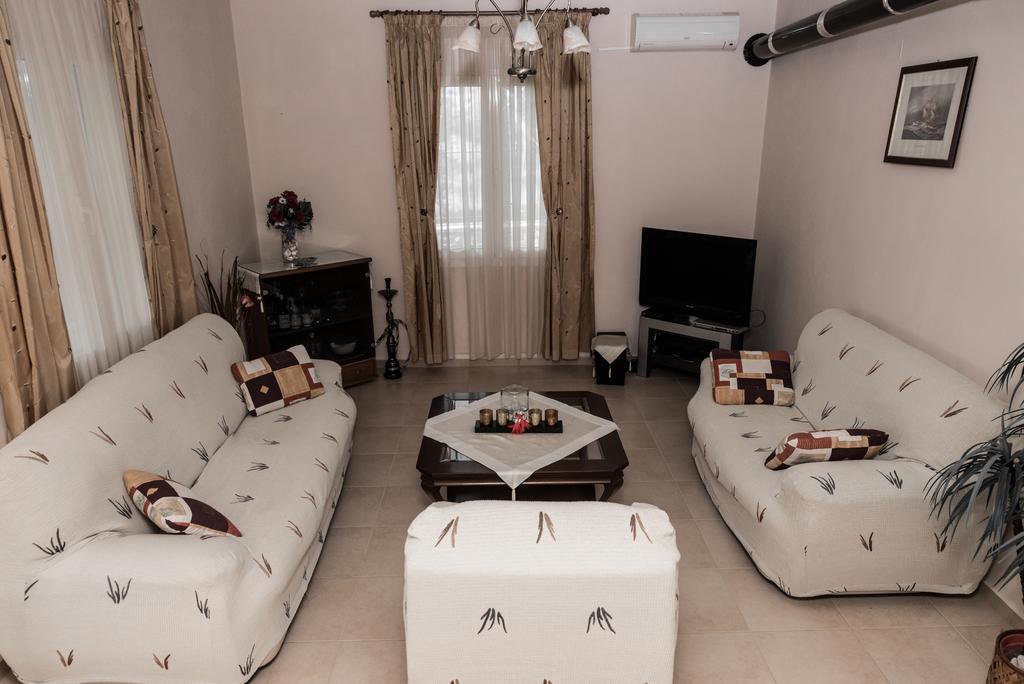 Aloni Home Petrokefalion Екстер'єр фото